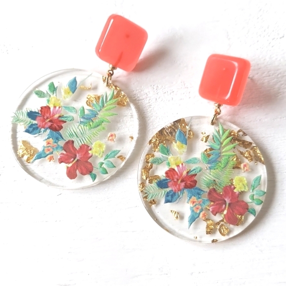 Tropical Floral Earrings - Picture 2 of 4